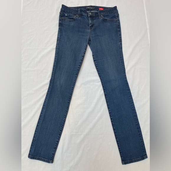Level 99 “Lily” Skinny Straight Size 29 - Picture 3 of 4